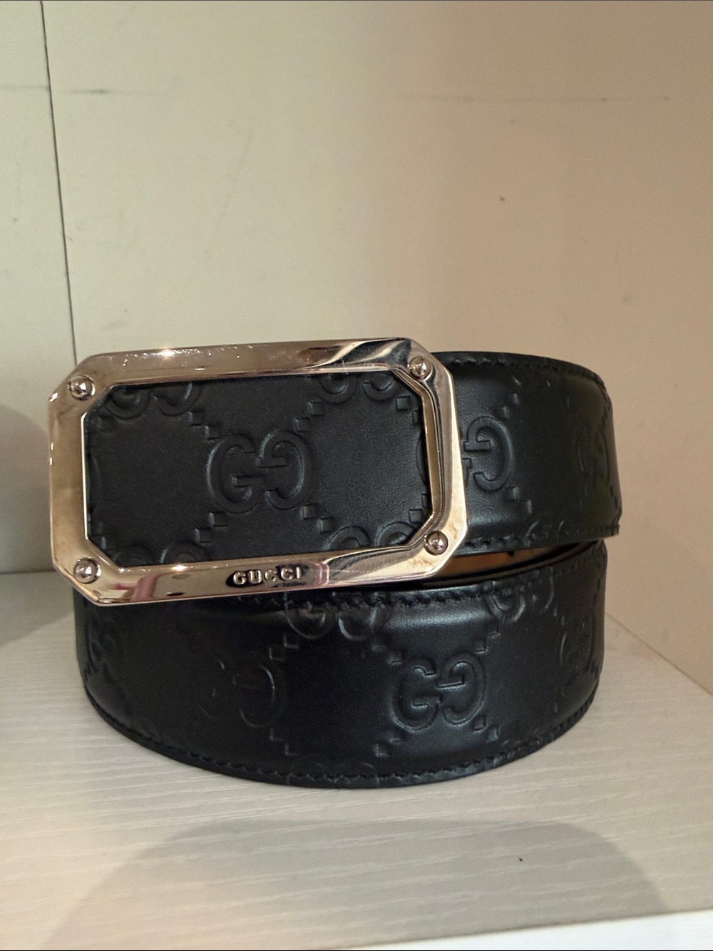 Gucci Black Leather Belt with Silver Buckle